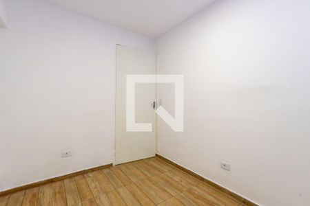 Quarto 2 de apartamento para alugar com 2 quartos, 32m² em Vila Mazzei, São Paulo