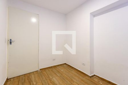 Quarto 1 de apartamento para alugar com 2 quartos, 32m² em Vila Mazzei, São Paulo