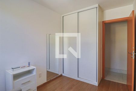 Quarto 1 de apartamento à venda com 2 quartos, 60m² em Lourdes, Belo Horizonte