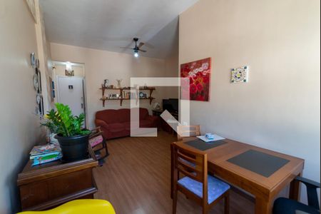 Sala de apartamento para alugar com 2 quartos, 74m² em Tijuca, Rio de Janeiro