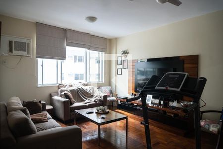 Sala de apartamento para alugar com 2 quartos, 90m² em Botafogo, Rio de Janeiro