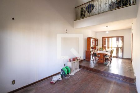 Sala de casa para alugar com 4 quartos, 250m² em Fátima, Canoas