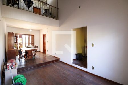 Sala de casa para alugar com 4 quartos, 250m² em Fátima, Canoas