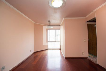 Sala de apartamento para alugar com 3 quartos, 65m² em Vila Albertina, São Paulo