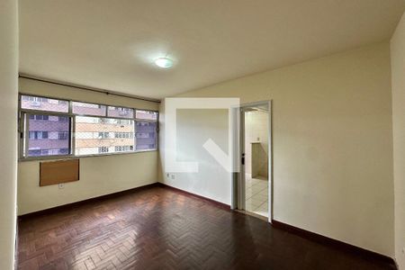 Sala de apartamento à venda com 2 quartos, 60m² em Centro, Rio de Janeiro