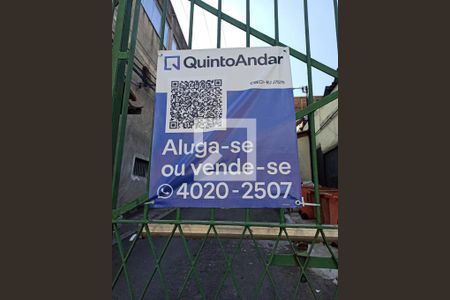 Casa à venda com 200m², 3 quartos e 2 vagas Casa à venda com 200m², 3 quartos e 2 vagasPlaca Quinto Andar