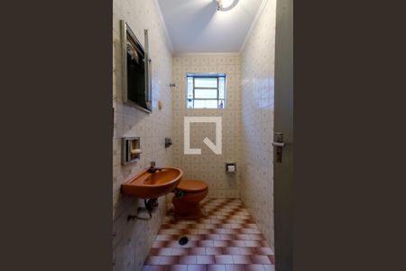 Lavabo de casa à venda com 4 quartos, 130m² em Vila Gustavo, São Paulo