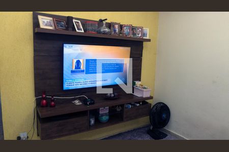 Sala de casa para alugar com 3 quartos, 110m² em Jaqueline, Belo Horizonte