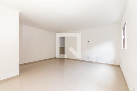 Sala  de casa para alugar com 3 quartos, 133m² em Vila Ré, São Paulo