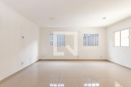 Sala  de casa para alugar com 3 quartos, 133m² em Vila Ré, São Paulo