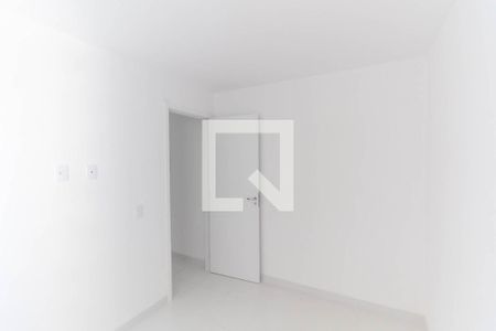 Quarto 2 de apartamento para alugar com 2 quartos, 40m² em Vila Penteado, São Paulo