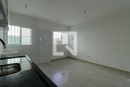 Sala de apartamento para alugar com 1 quarto, 32m² em Vila Santo Estefano, São Paulo