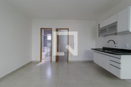 Sala de apartamento para alugar com 1 quarto, 32m² em Vila Santo Estefano, São Paulo