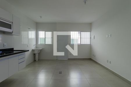 Sala de apartamento para alugar com 1 quarto, 32m² em Vila Santo Estefano, São Paulo