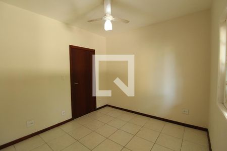 Quarto 1 de casa para alugar com 3 quartos, 130m² em Recreio dos Bandeirantes, Rio de Janeiro