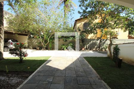 Vista - Sala de casa para alugar com 3 quartos, 130m² em Recreio dos Bandeirantes, Rio de Janeiro