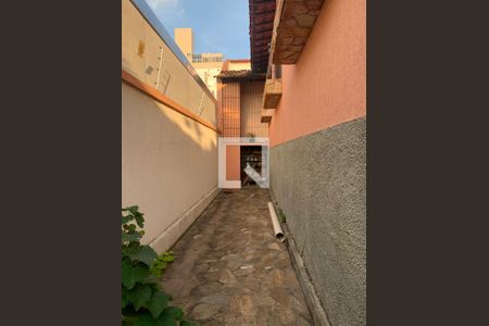 Casa à venda com 3 quartos, 272m² em Castelo, Belo Horizonte