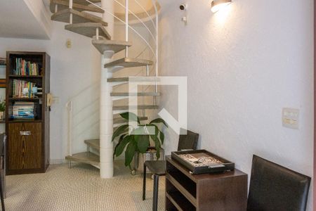 Sala 1 de casa para alugar com 3 quartos, 134m² em Bela Aliança, São Paulo