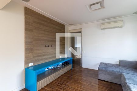 Sala de TV de apartamento para alugar com 3 quartos, 193m² em Vila Uberabinha, São Paulo