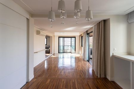 Sala de Jantar de apartamento para alugar com 3 quartos, 193m² em Vila Uberabinha, São Paulo