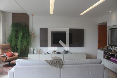 Sala de TV de apartamento à venda com 3 quartos, 111m² em Vila da Serra, Nova Lima
