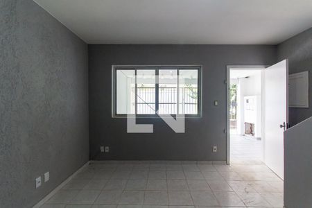 Sala de casa para alugar com 5 quartos, 200m² em Vila Ribeiro de Barros, São Paulo