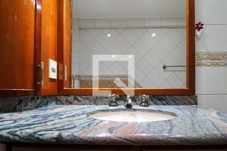 Apartamento para alugar com 143m², 3 quartos e 1 vaga Apartamento para alugar com 143m², 3 quartos e 1 vagaBanheiro Social