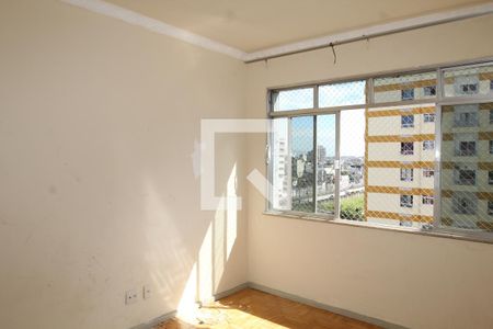 Sala de apartamento à venda com 2 quartos, 75m² em Olaria, Rio de Janeiro