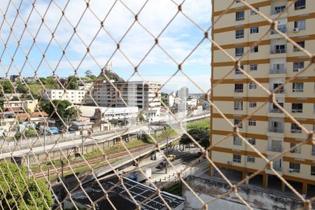 Vista da Sala de apartamento à venda com 2 quartos, 75m² em Olaria, Rio de Janeiro