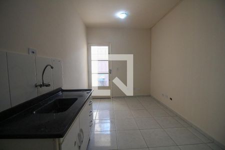 Sala/Cozinha de casa para alugar com 2 quartos, 35m² em Vila Beatriz, São Paulo