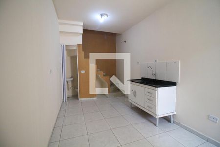 Sala/Cozinha de casa para alugar com 2 quartos, 35m² em Vila Beatriz, São Paulo