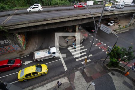 Vista de apartamento para alugar com 2 quartos, 100m² em Laranjeiras, Rio de Janeiro