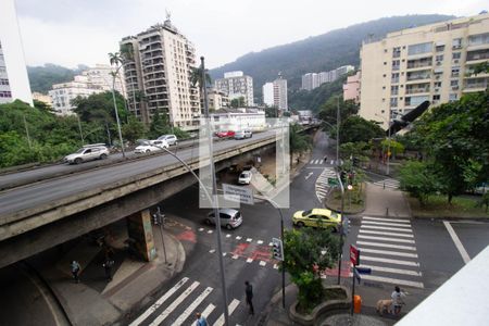 Vista de apartamento para alugar com 2 quartos, 100m² em Laranjeiras, Rio de Janeiro