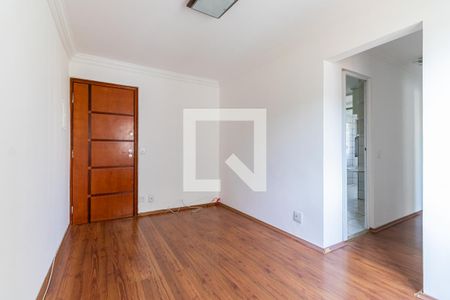 Sala de apartamento para alugar com 2 quartos, 57m² em Vila Emir, São Paulo