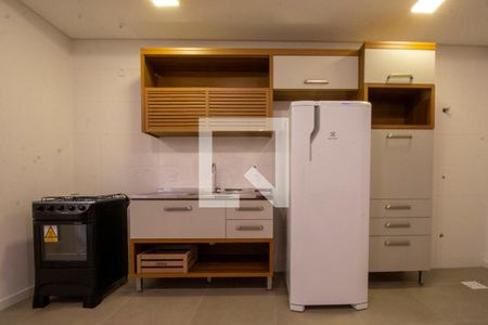 Cozinha de apartamento para alugar com 1 quarto, 34m² em Trindade, Florianópolis