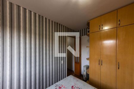 Quarto 2 de apartamento para alugar com 2 quartos, 52m² em Vila Ivone, São Paulo