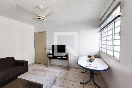 Sala de apartamento para alugar com 2 quartos, 53m² em Rondônia, Novo Hamburgo