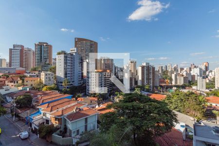 Vista de apartamento à venda com 3 quartos, 103m² em Sumaré, São Paulo