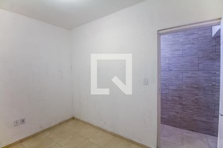 Quarto 1 de casa para alugar com 2 quartos, 70m² em Vila Bancária, São Paulo