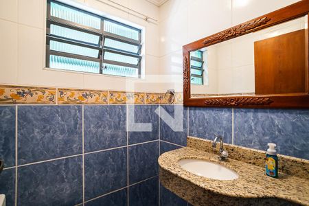 Lavabo de casa para alugar com 3 quartos, 168m² em Vila Lutécia, Santo André