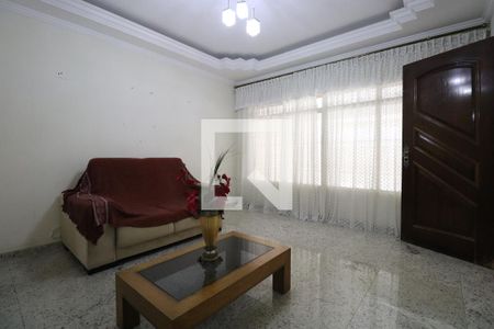 Sala 1 de casa para alugar com 3 quartos, 150m² em Jardim Las Vegas, Guarulhos