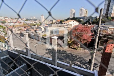 Vista de casa à venda com 3 quartos, 270m² em Parque Maria Domitila, São Paulo