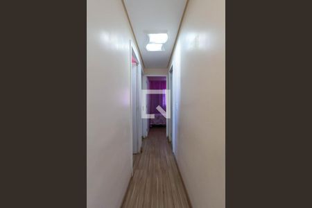 Corredor de apartamento à venda com 3 quartos, 60m² em Santa Terezinha, São Bernardo do Campo