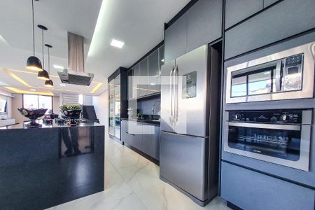 COZINHA de casa de condomínio para alugar com 4 quartos, 265m² em Parque Brasil 500, Paulínia