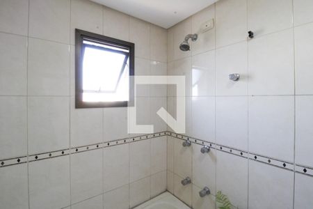 Apartamento à venda com 120m², 3 quartos e 2 vagas Apartamento à venda com 120m², 3 quartos e 2 vagasBanheiro da Suíte