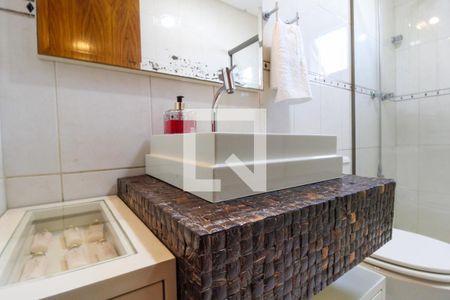 Apartamento à venda com 120m², 3 quartos e 2 vagas Apartamento à venda com 120m², 3 quartos e 2 vagasBanheiro