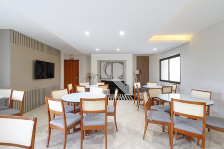 Apartamento à venda com 120m², 3 quartos e 2 vagas Apartamento à venda com 120m², 3 quartos e 2 vagasÁrea comum - Salão de festas