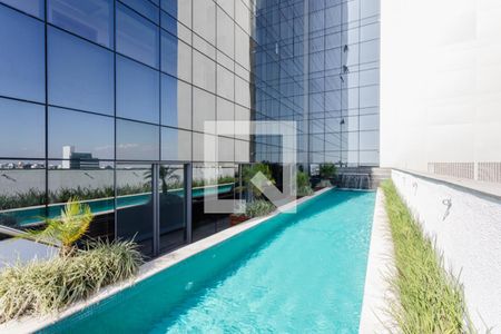 Piscina de apartamento para alugar com 1 quarto, 36m² em Centro, Curitiba