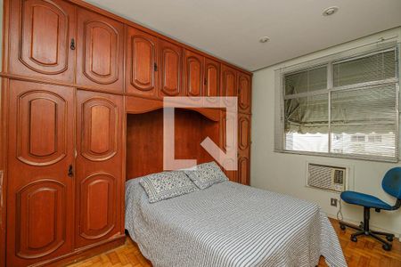 Quarto 1 de apartamento à venda com 2 quartos, 54m² em Grajau, Rio de Janeiro