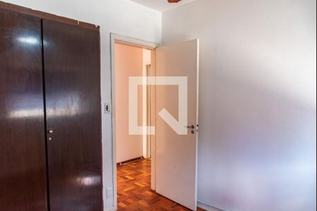 Quarto 1 de apartamento para alugar com 2 quartos, 57m² em Vila Uberabinha, São Paulo